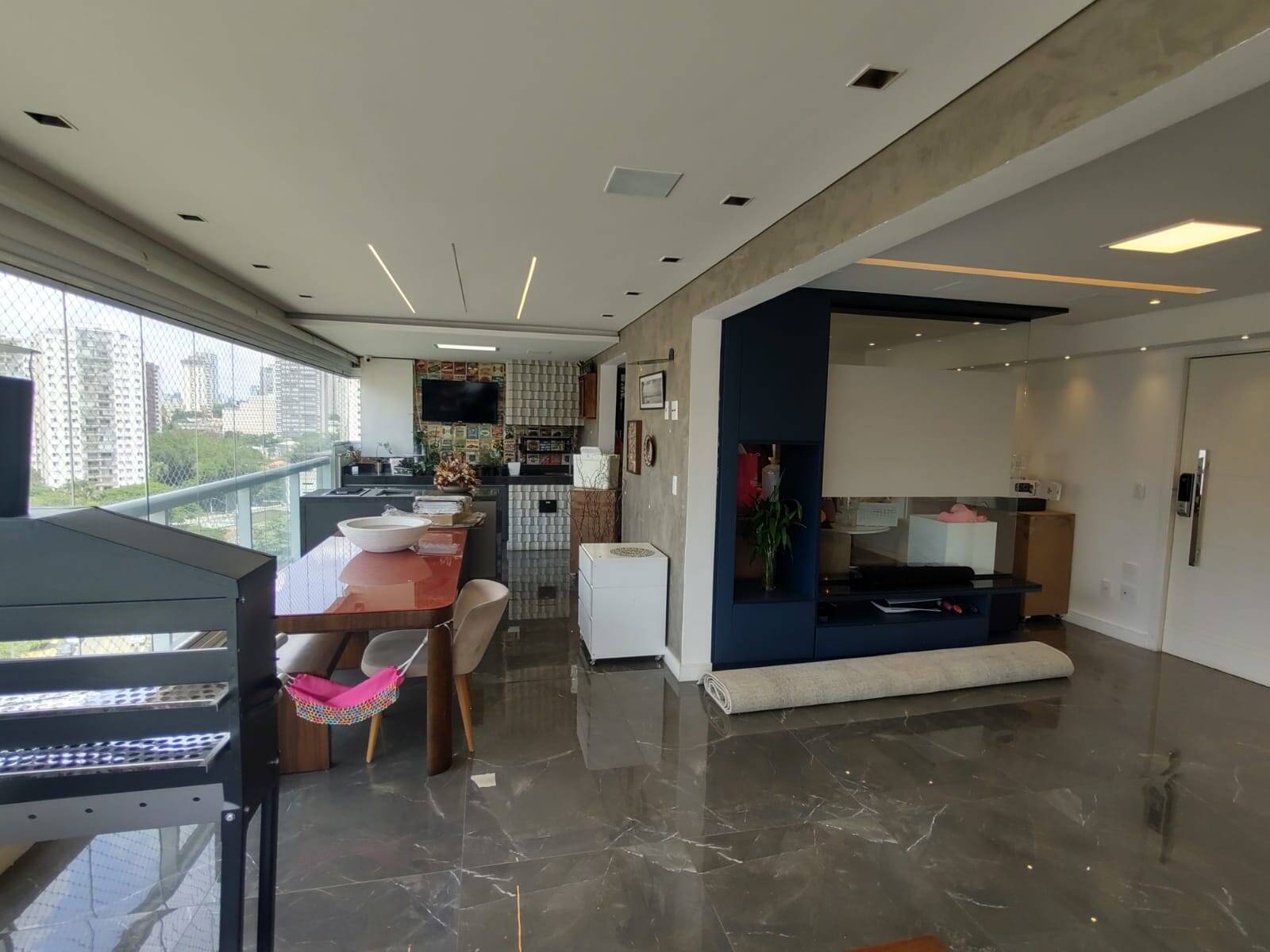 Apartamento à venda com 3 quartos, 150m² - Foto 7