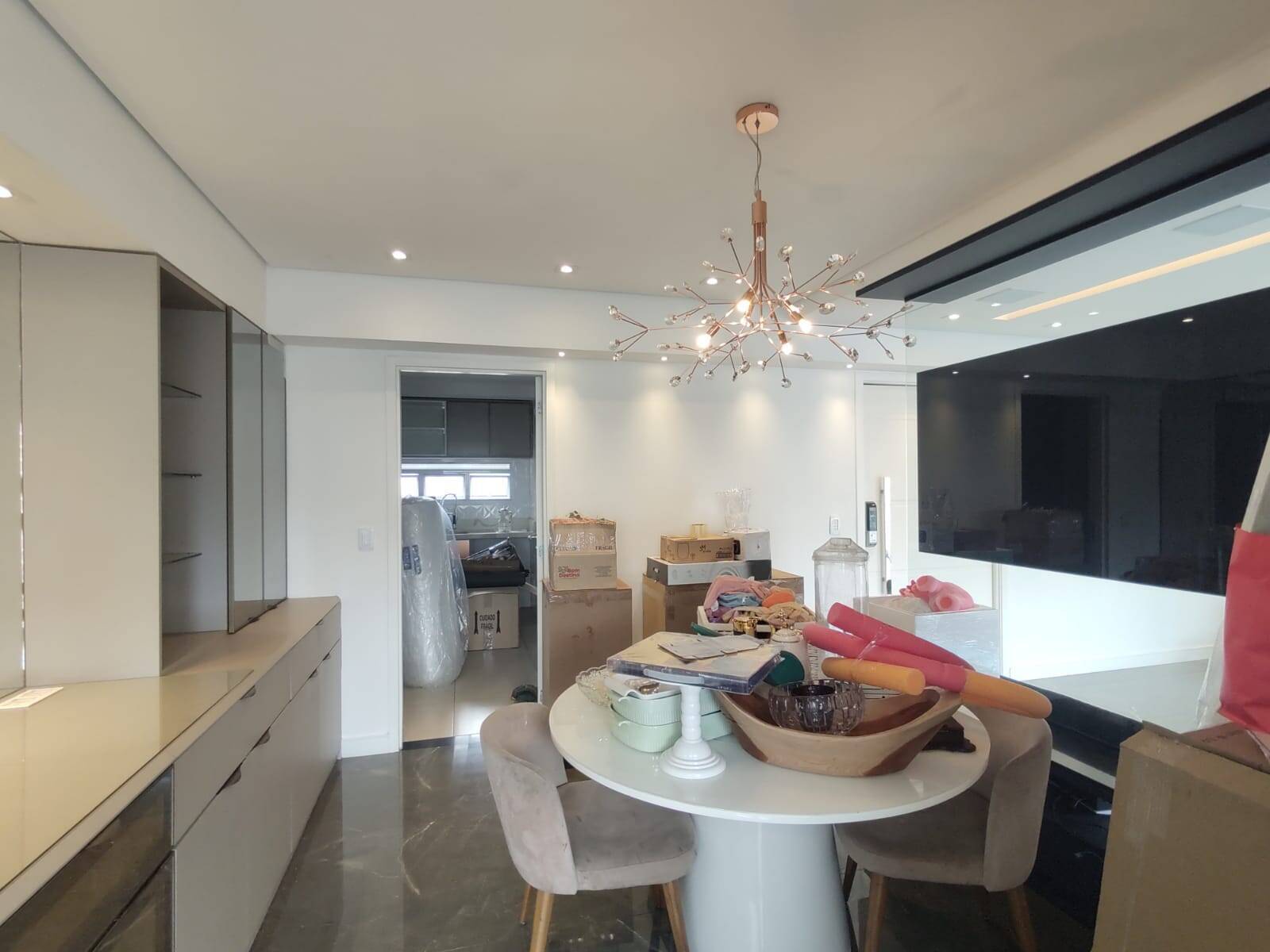 Apartamento à venda com 3 quartos, 150m² - Foto 11