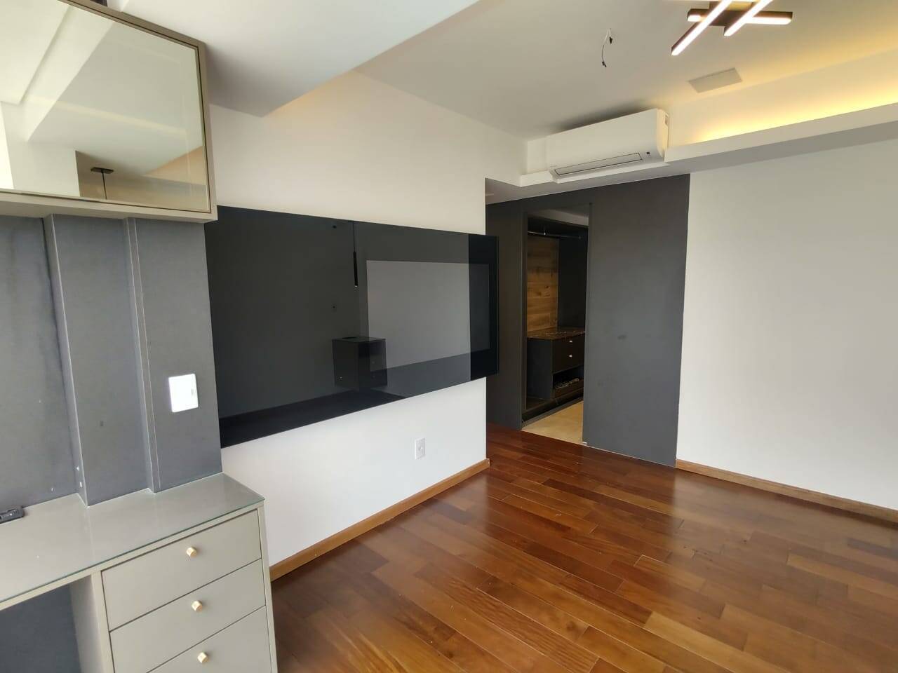 Apartamento à venda com 3 quartos, 150m² - Foto 31