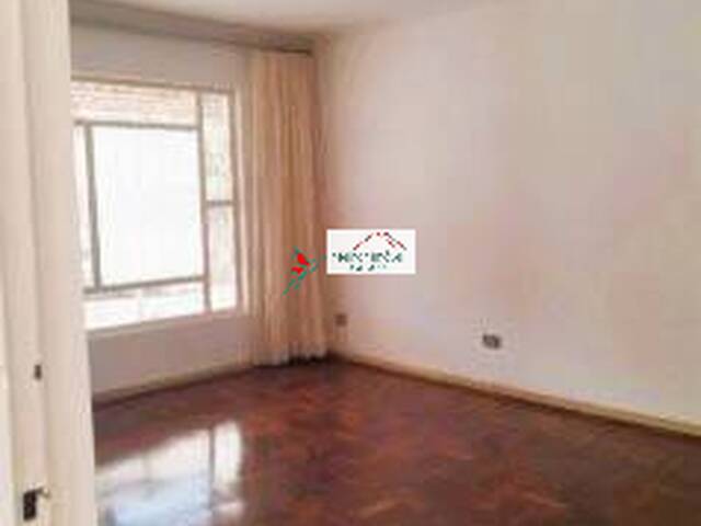 Casa para Venda em Poços de Caldas - 2