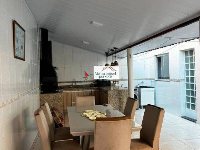 Casa para Venda em Poços de Caldas - 3