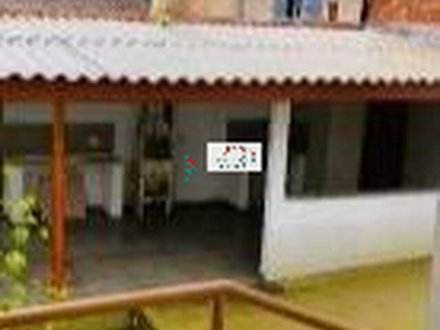 #421 - Casa para Venda em Poços de Caldas - MG - 1