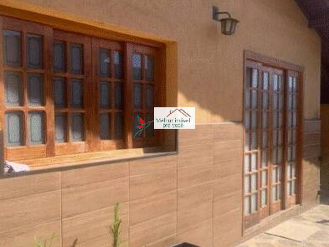 #440 - Casa para Venda em Poços de Caldas - MG - 1