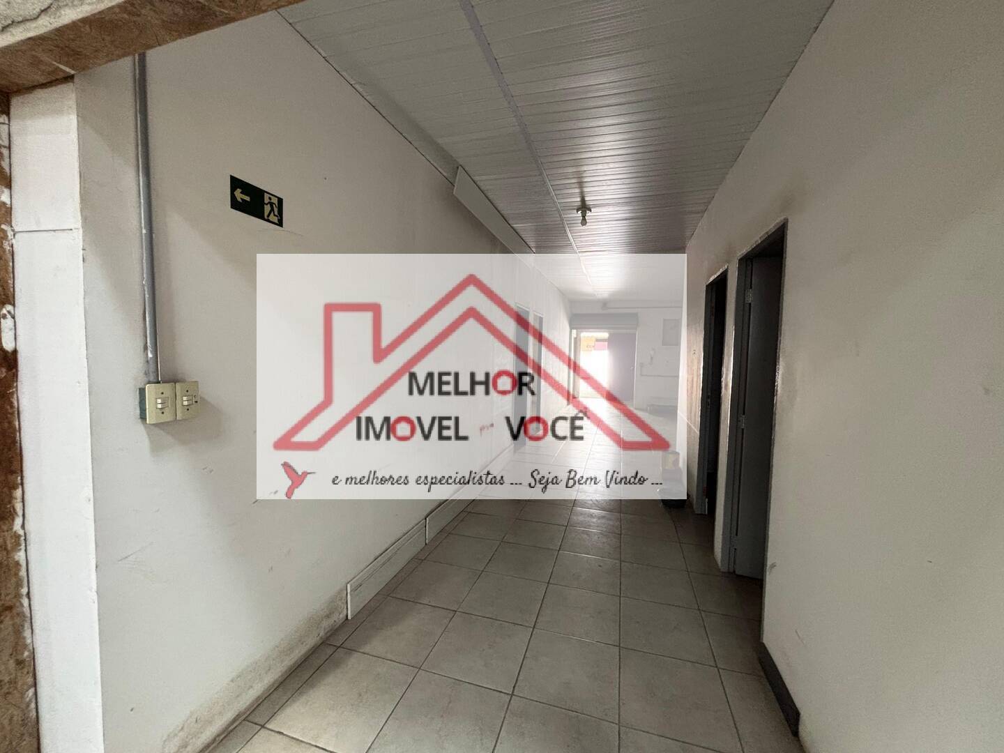 Depósito-Galpão-Armazém para alugar, 2100m² - Foto 35