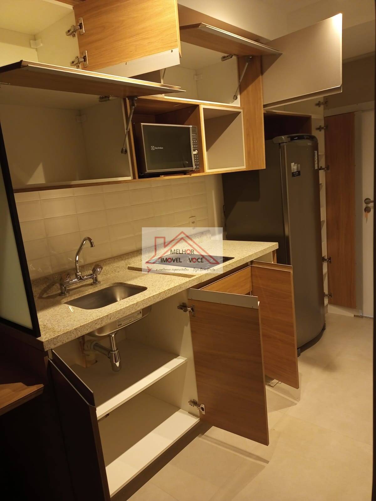Apartamento para alugar com 1 quarto, 33m² - Foto 11