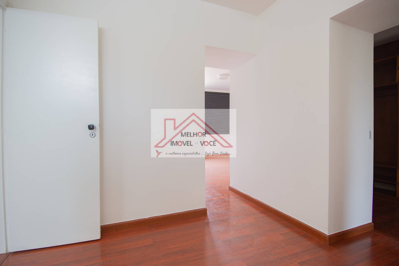 Casa à venda com 4 quartos, 700m² - Foto 13