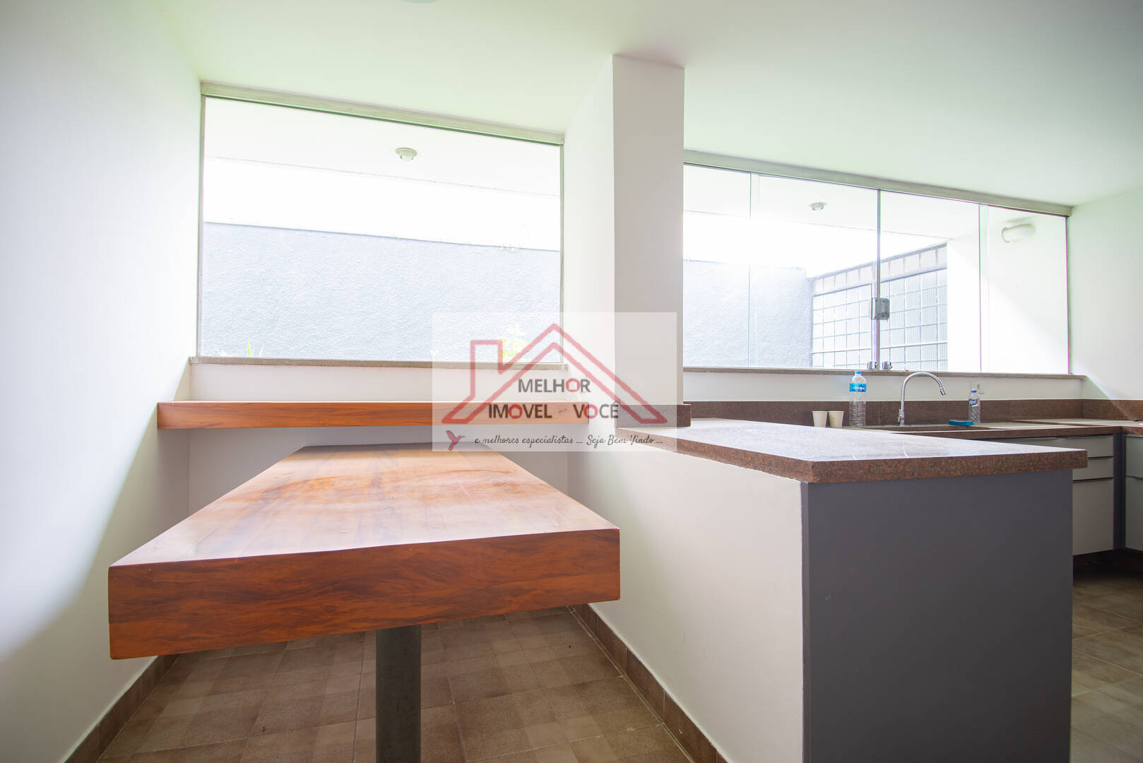 Casa à venda com 4 quartos, 700m² - Foto 22