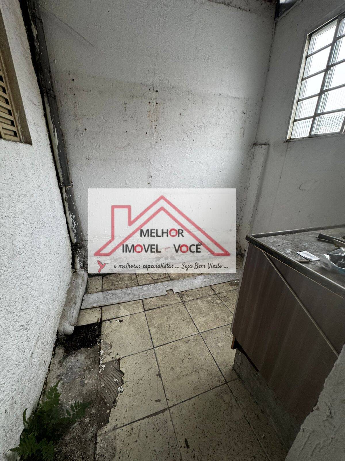 Casa à venda e aluguel com 2 quartos, 150m² - Foto 48