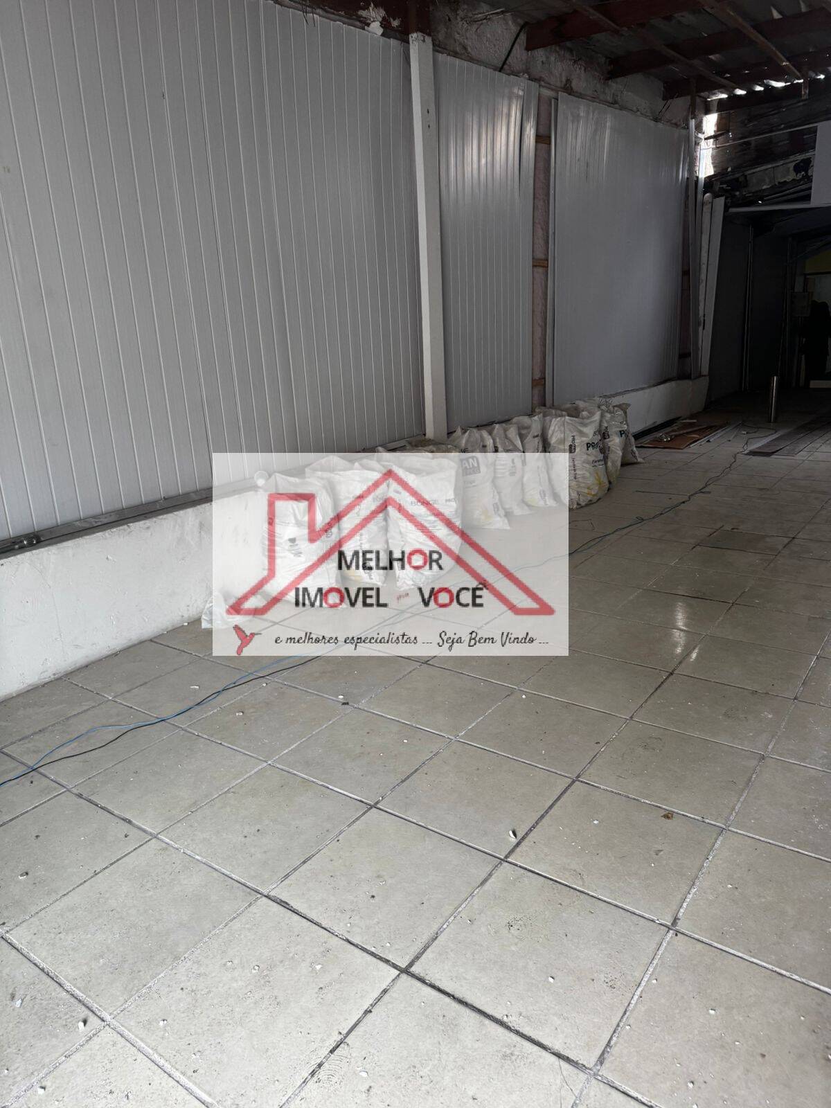 Casa à venda e aluguel com 2 quartos, 150m² - Foto 53