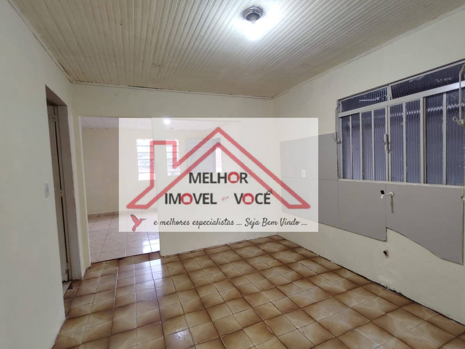 Casa à venda com 3 quartos, 101m² - Foto 7