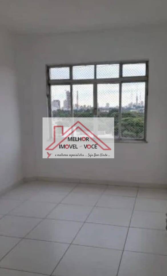 Apartamento à venda com 2 quartos, 65m² - Foto 4
