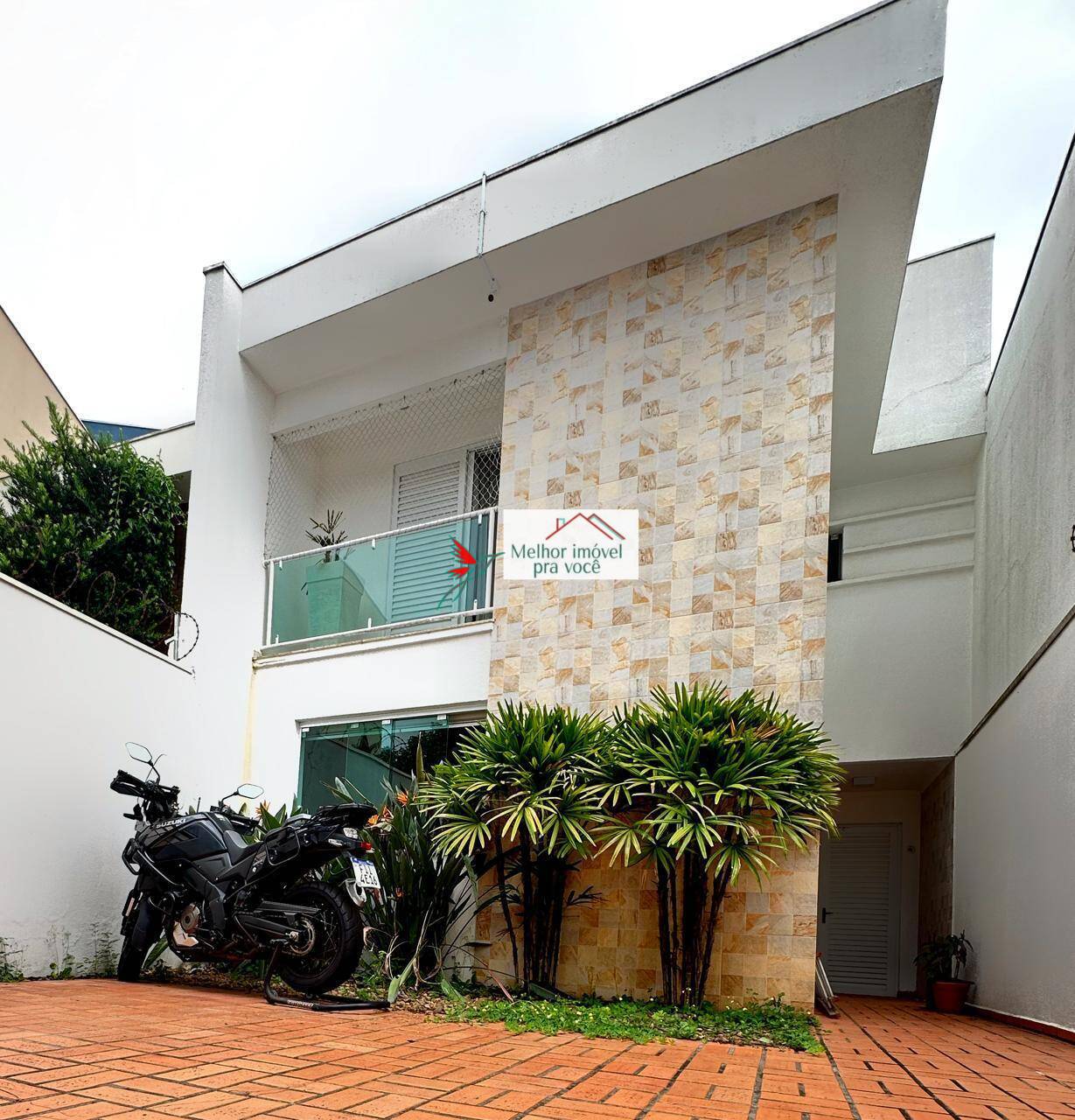 Sobrado Reformado Decorado à Venda – 3 dorms c/suíte, 150 m2 - Jd Prudência