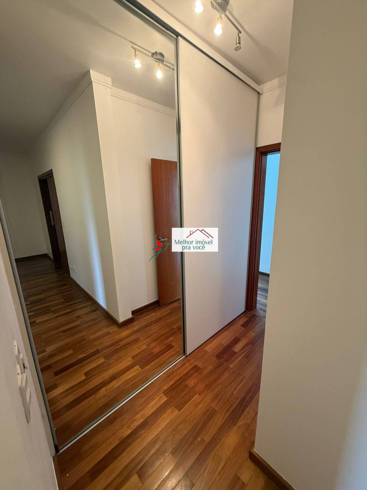 Casa, 3 quartos, 275 m² - Foto 25
