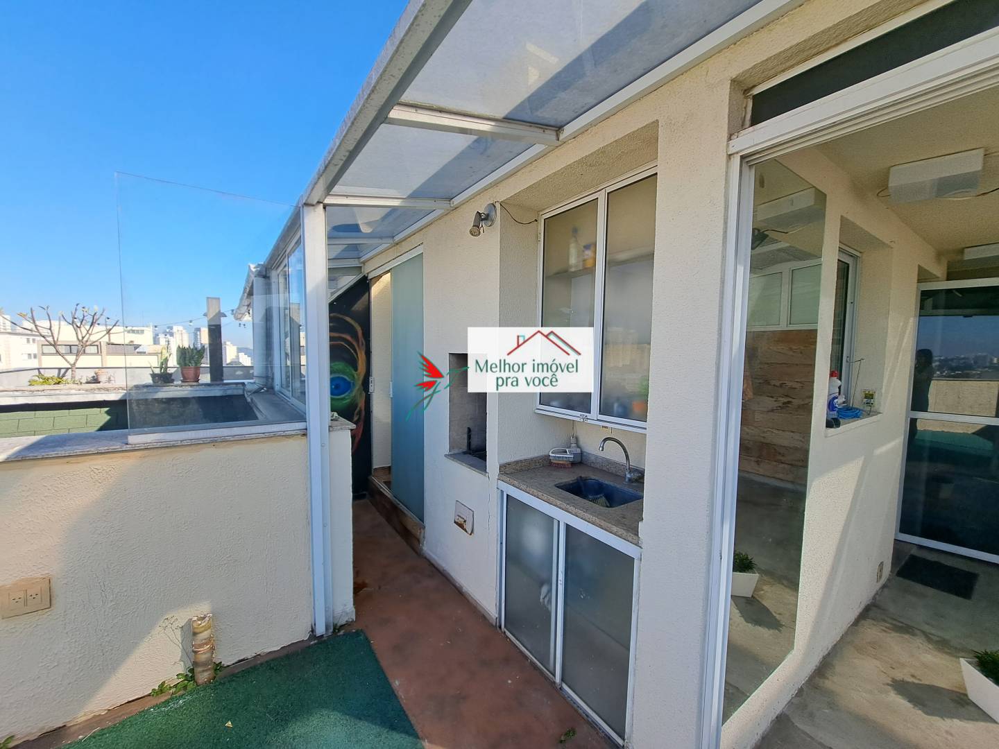 VENDA COBERTURA DUPLEX COM VISTA LIVRE E LAZER COMPLETO